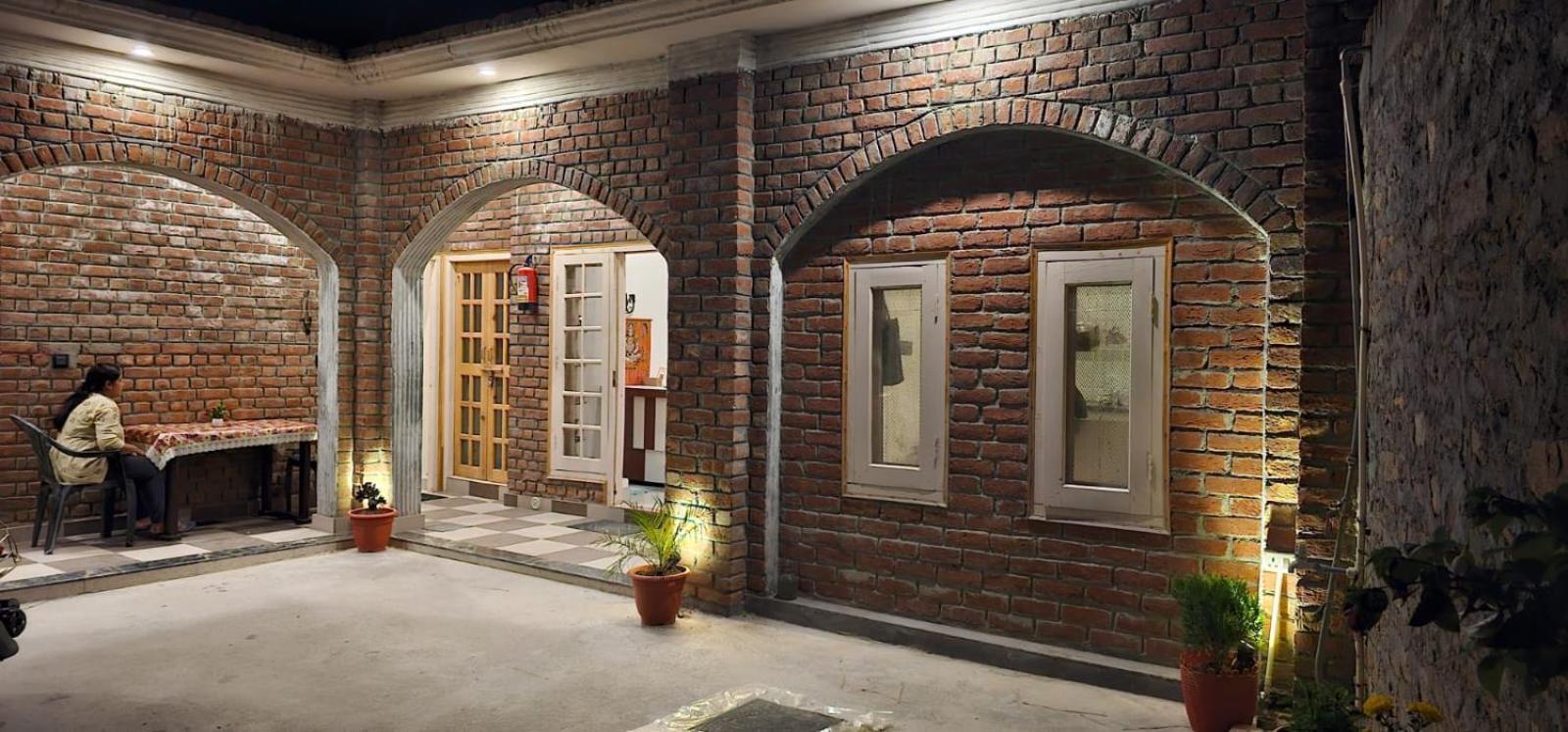 Golden Himalaya Homestay Kausani Esterno foto
