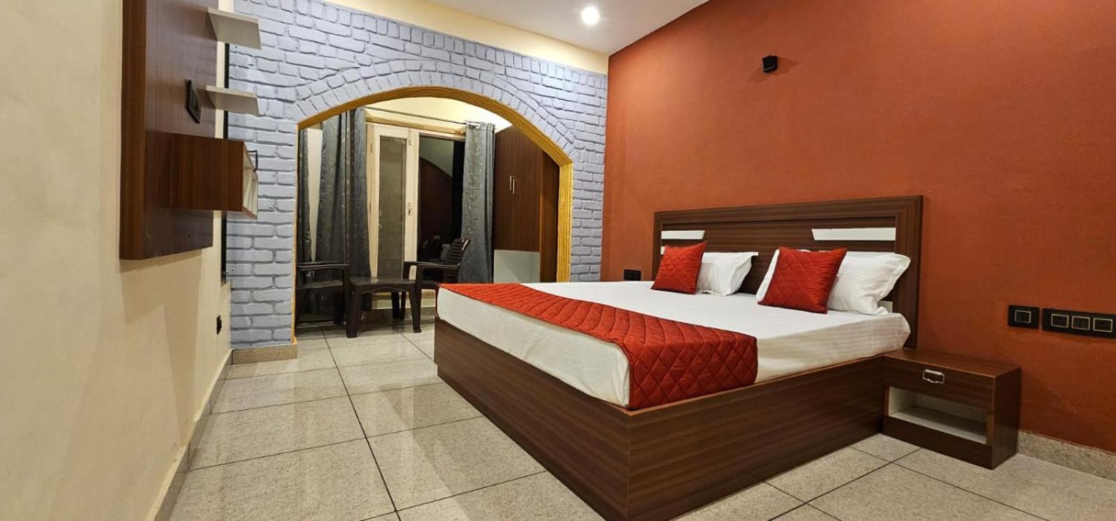 Golden Himalaya Homestay Kausani Esterno foto