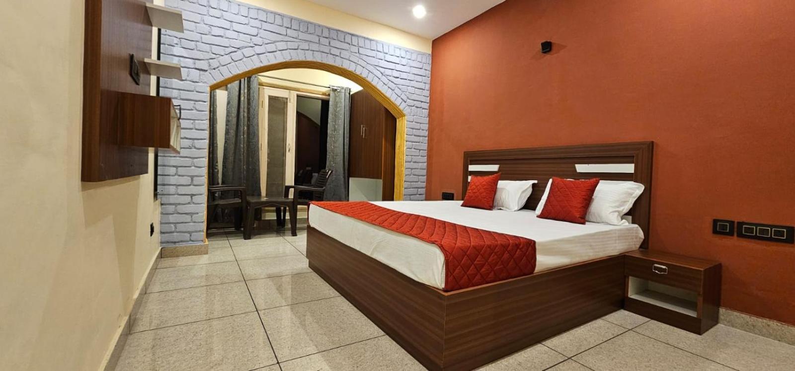Golden Himalaya Homestay Kausani Esterno foto